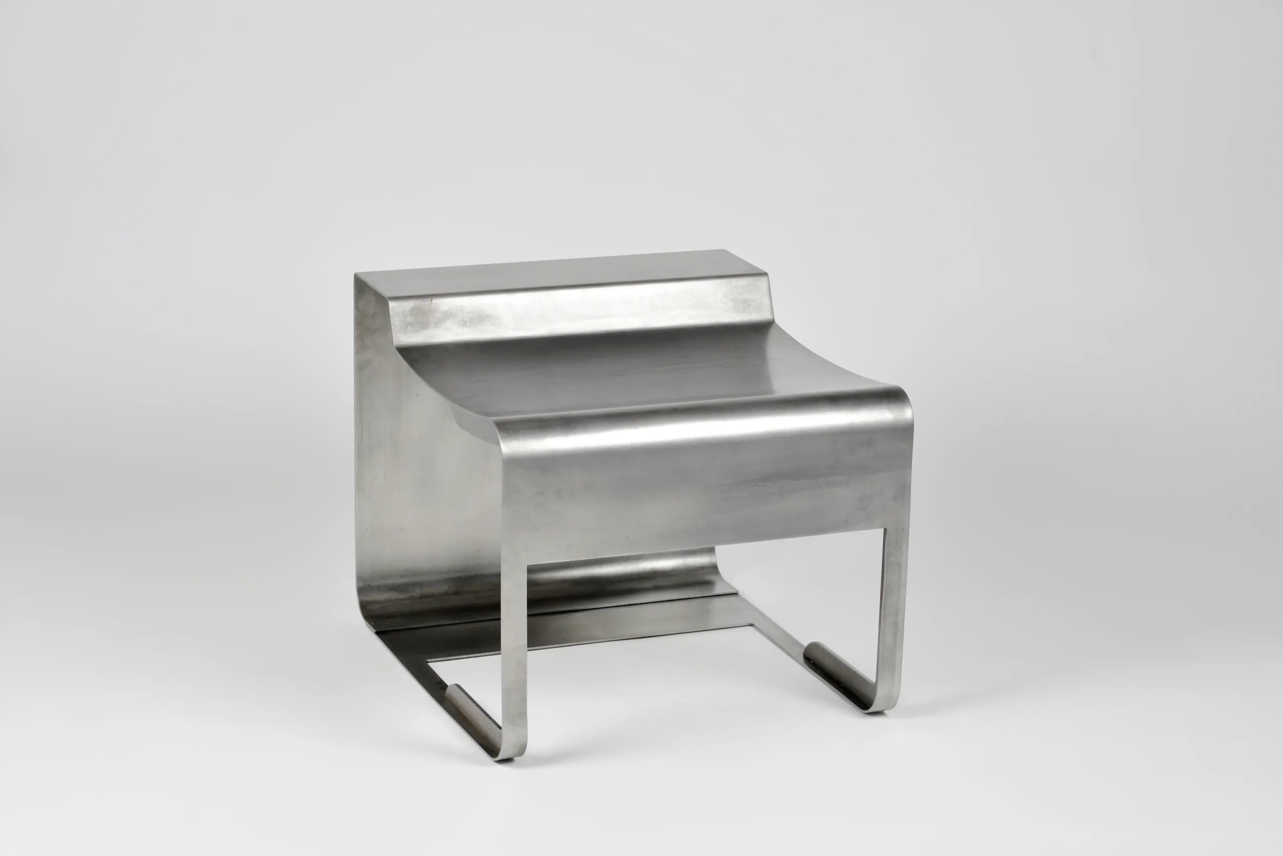 Tabouret Ruban en acier